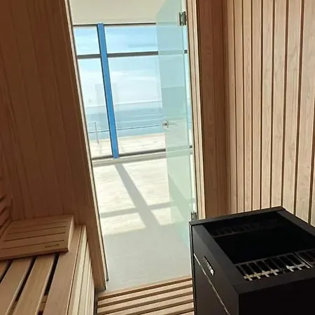 Ricky Endless Summer - Alezzi Infinity Apartament *