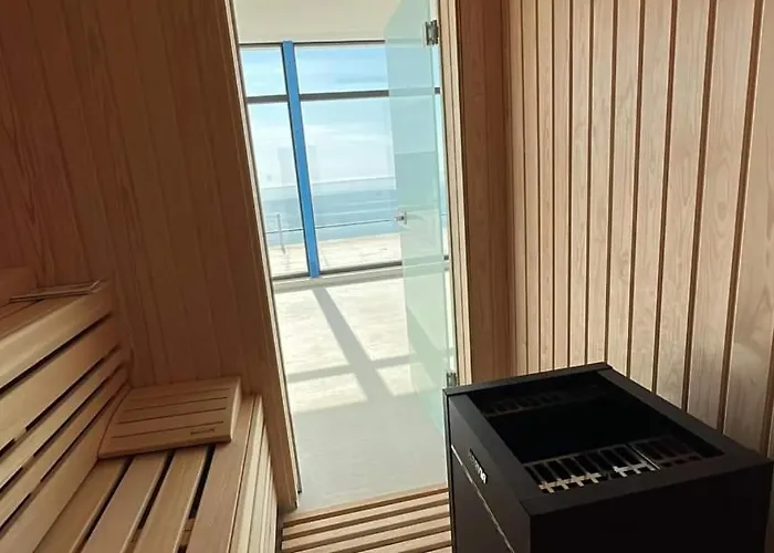 Ricky Endless Summer - Alezzi Infinity Apartment *