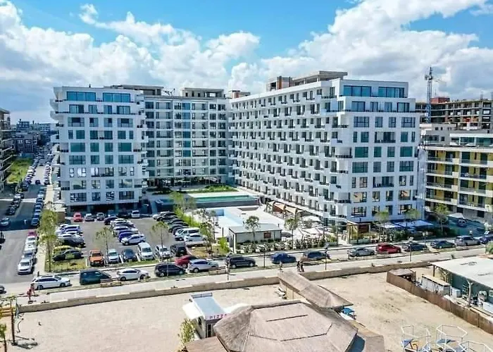 Ricky Endless Summer - Alezzi Infinity Apartment *